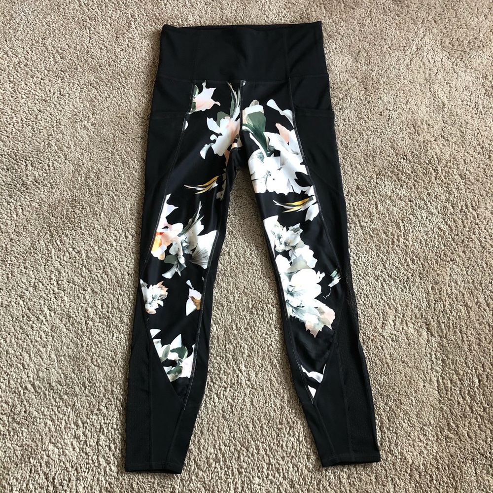 Blossom Intuition 7/8 Tight with mesh accents EUC